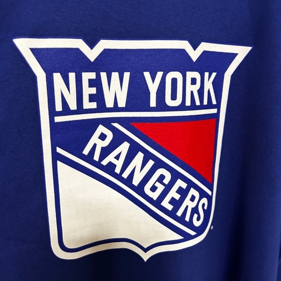 NWT New York Rangers Men's Medium T-Shirt Blue Hockey, NHL, Fandom - Picture 3 of 8
